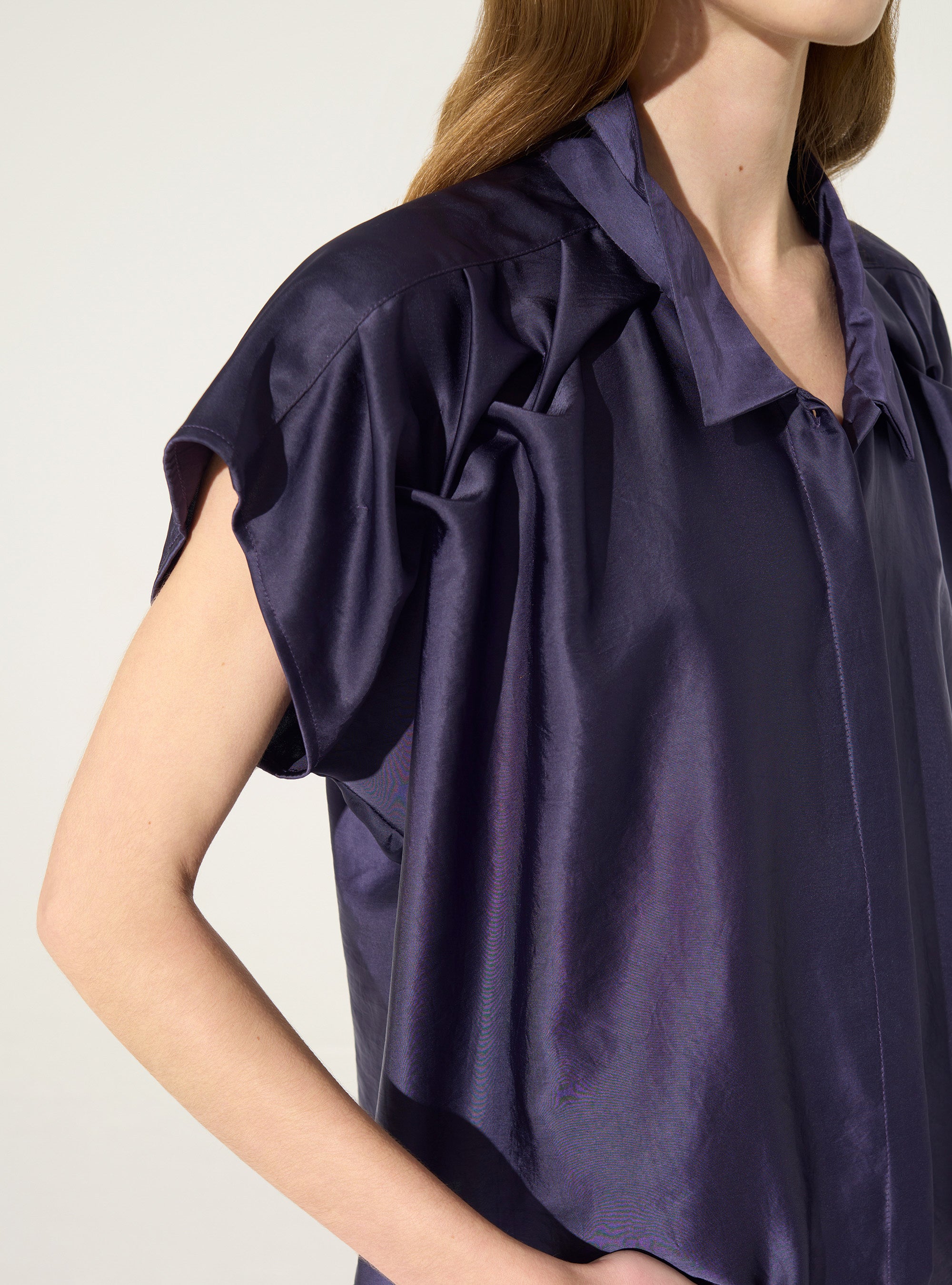 Chemise oversize plissée violet