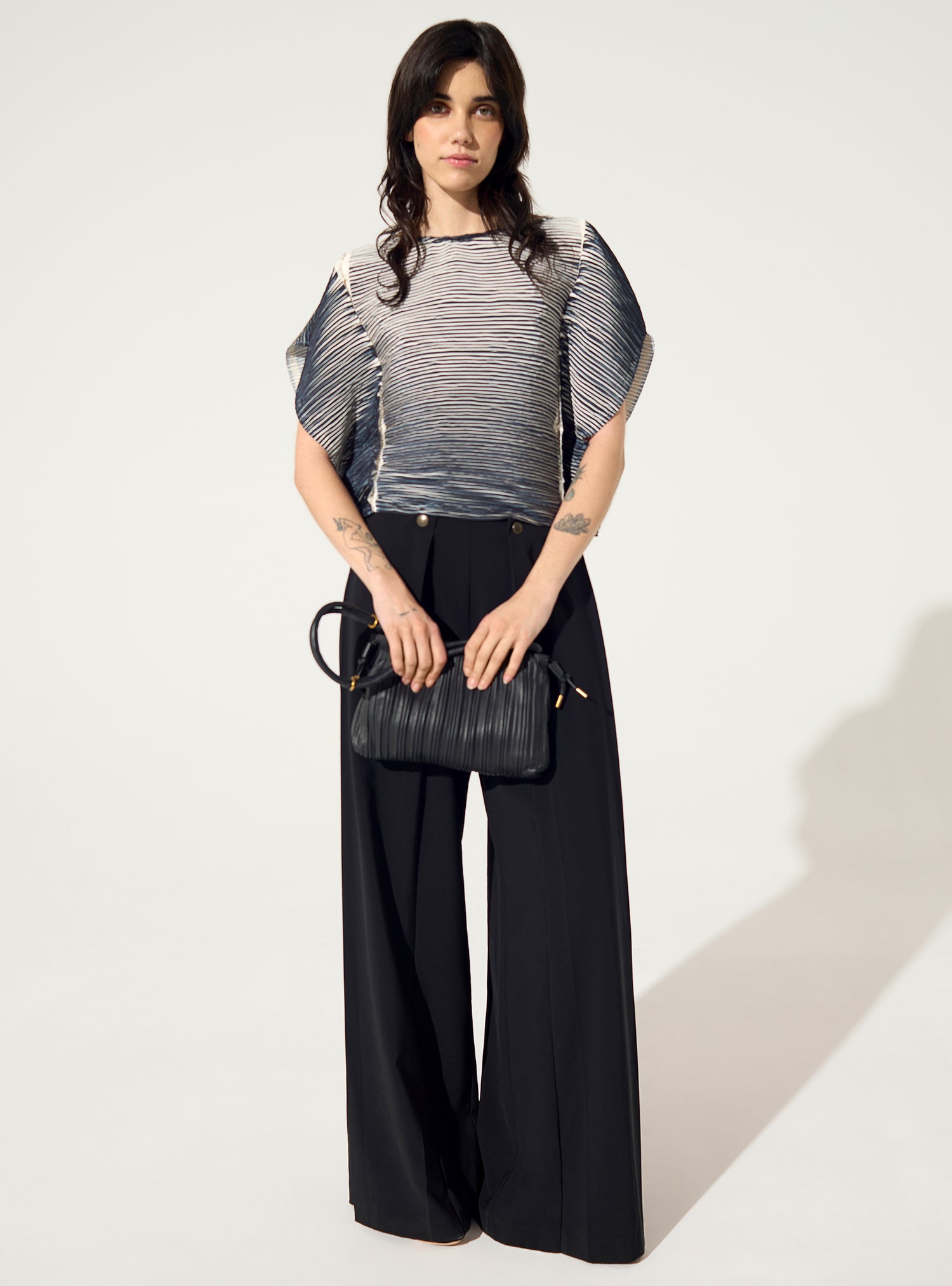 Blouse droite plissée noire