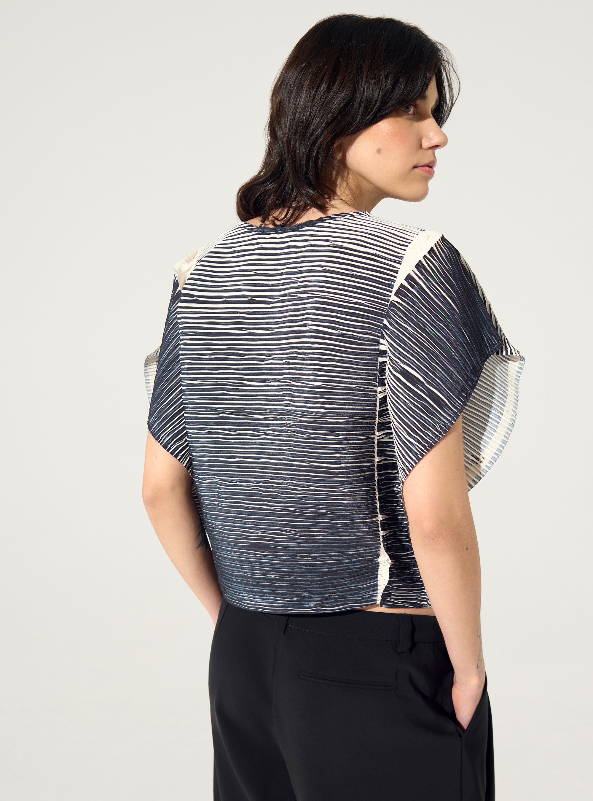 Blouse droite plissée noire