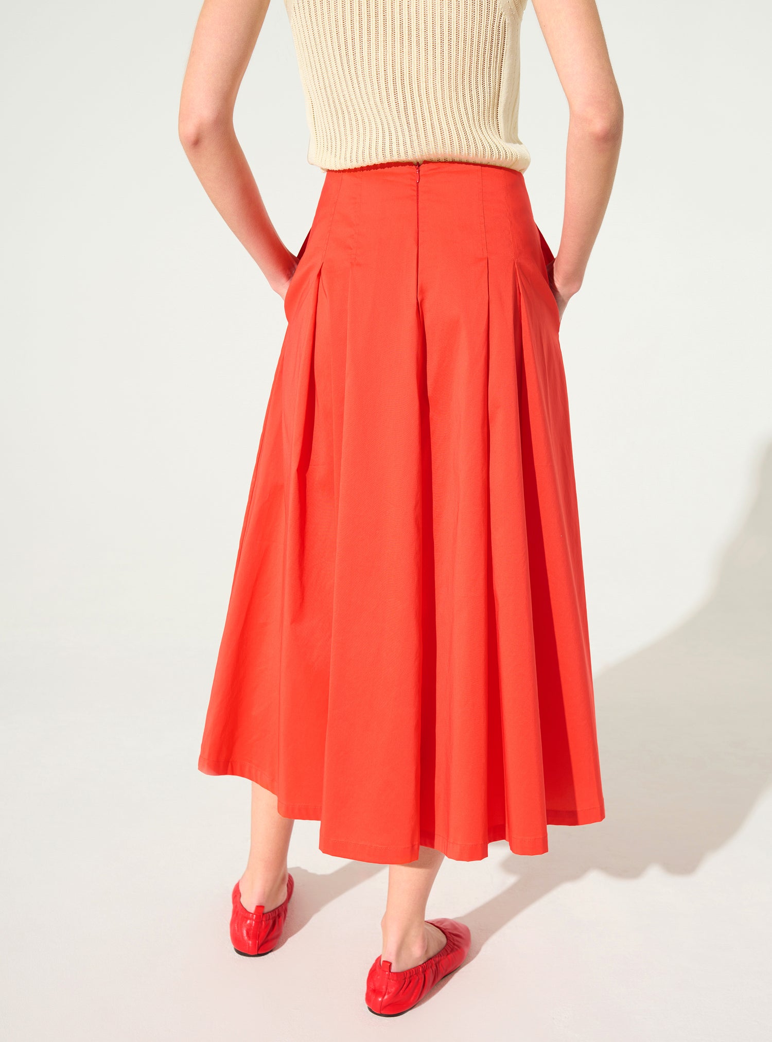 Red pleated cotton skirt