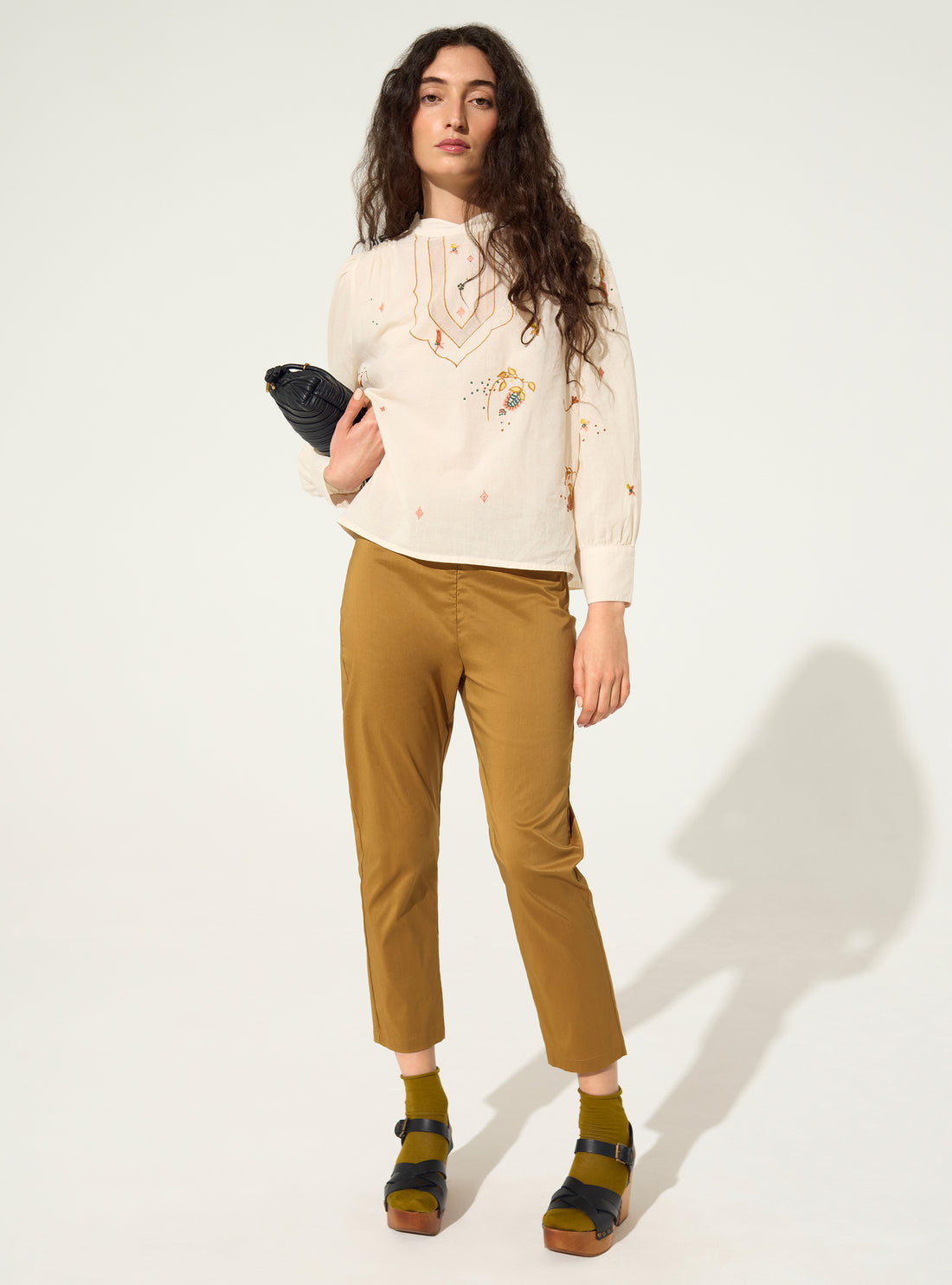Brown cotton cropped trousers