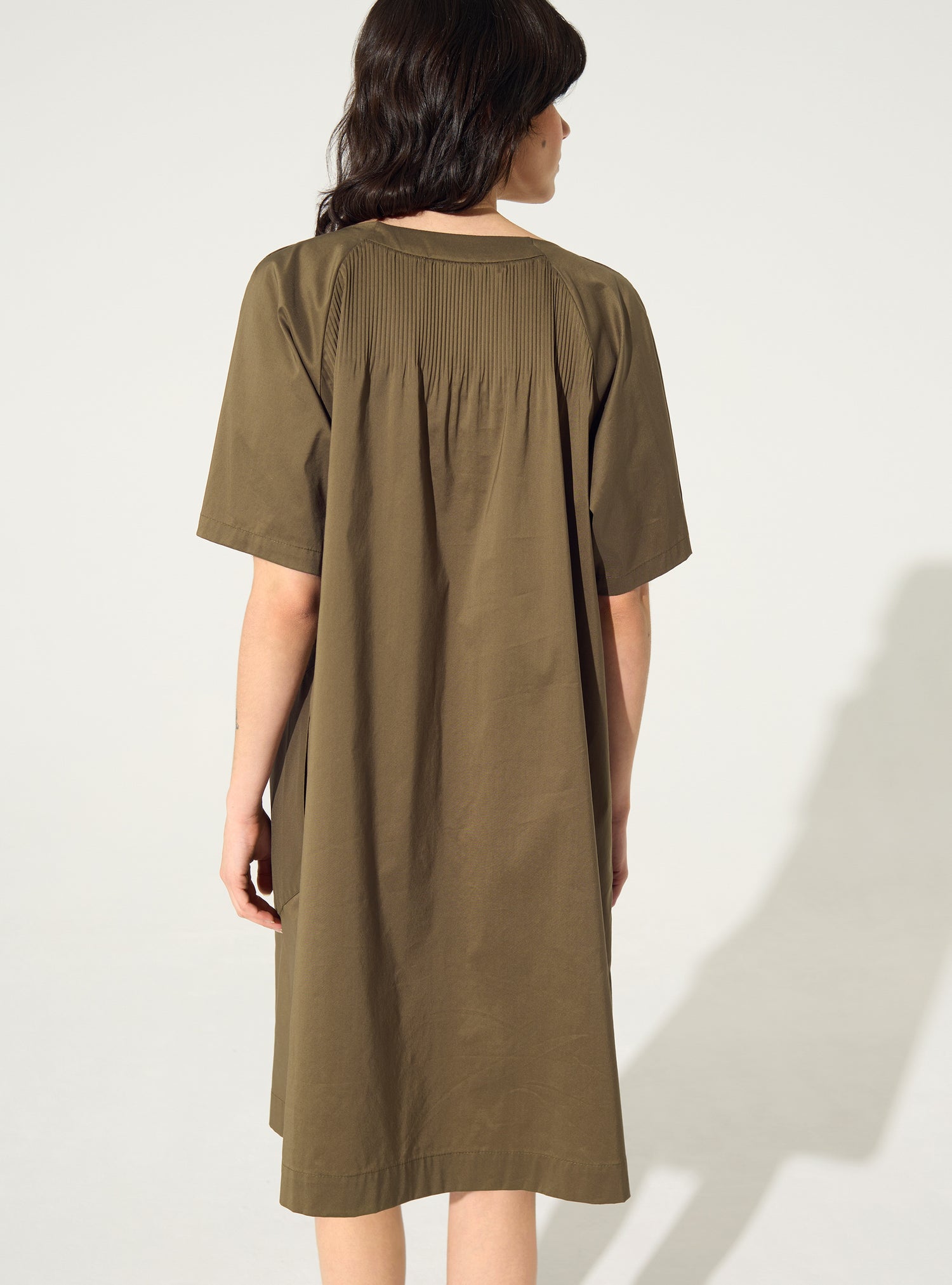 brown pleated short-sleeved dress