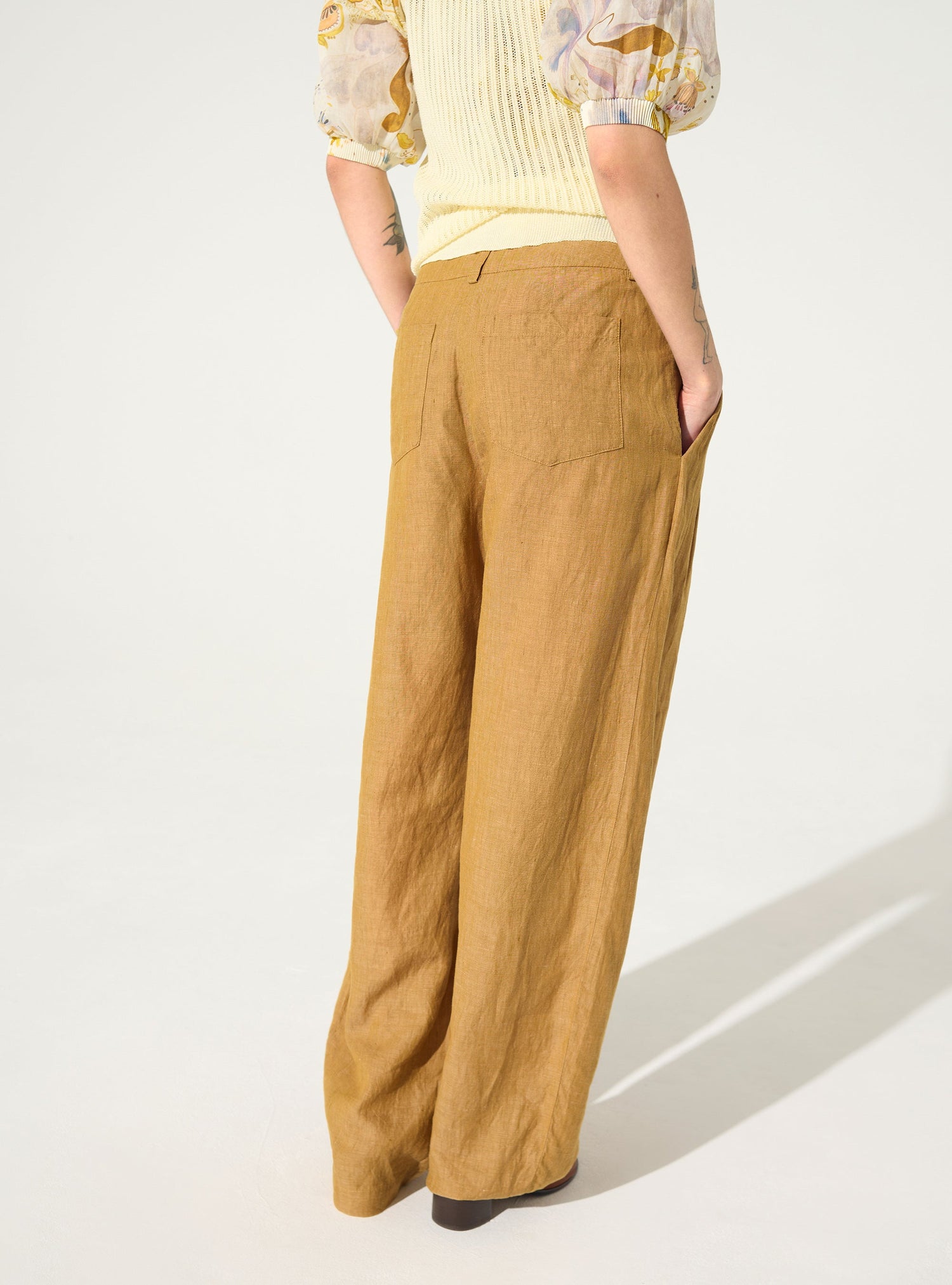 Brown linen and cotton trousers