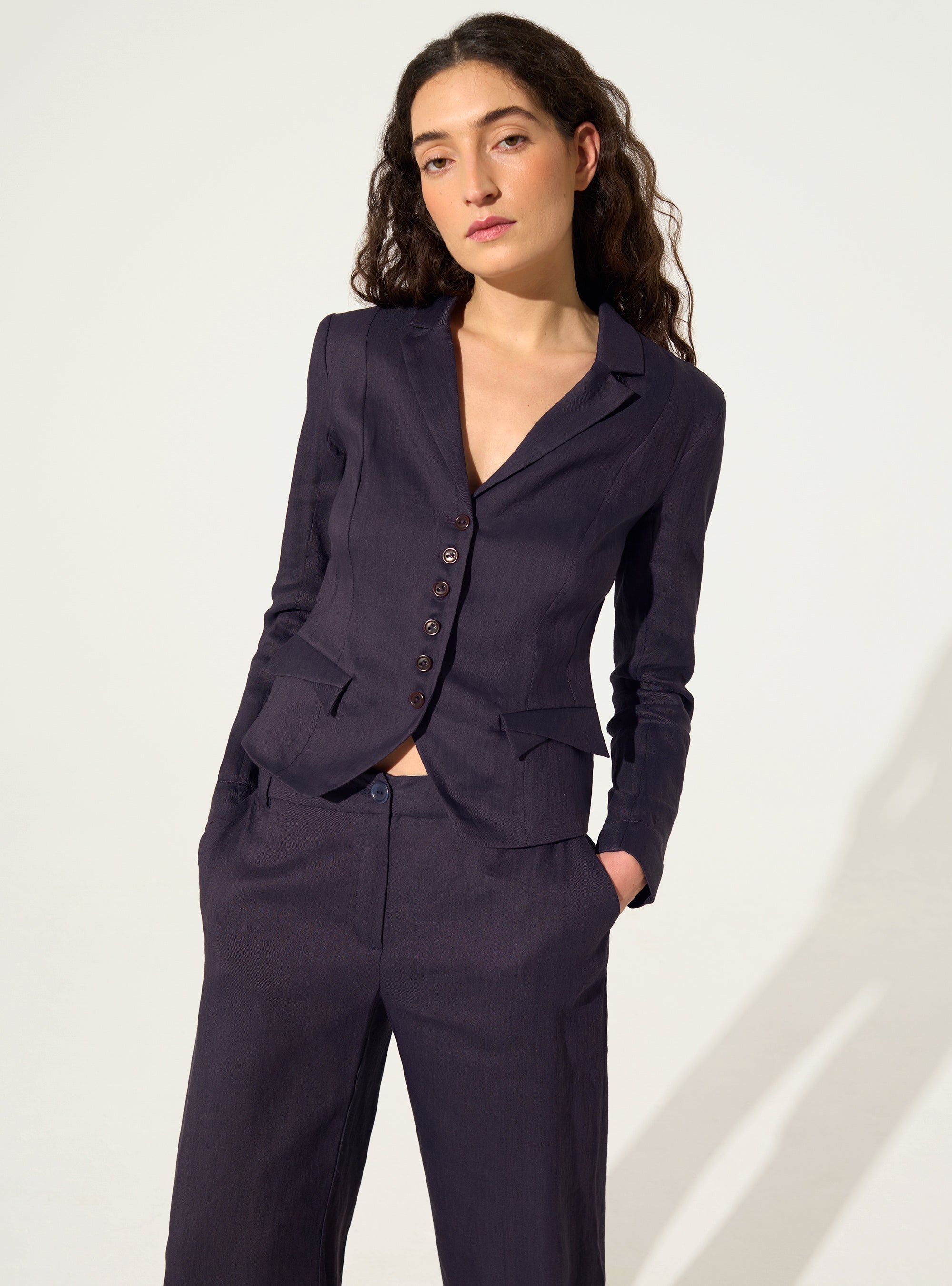 Fitted printed jacket in purple linen