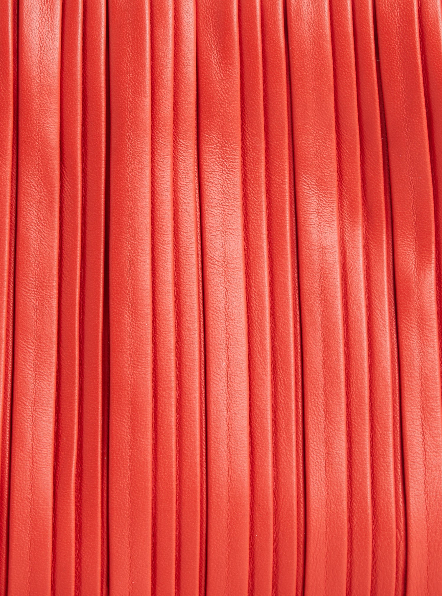 Sac plissé en cuir rouge
