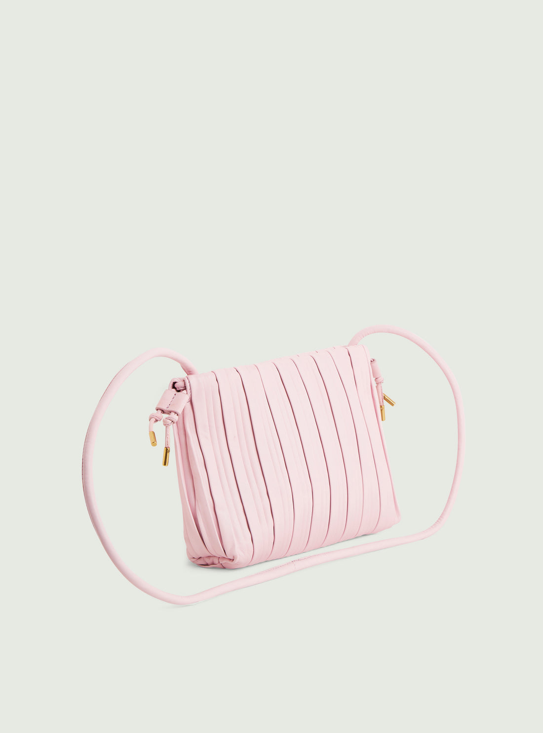 Petit sac plissé en cuir parme