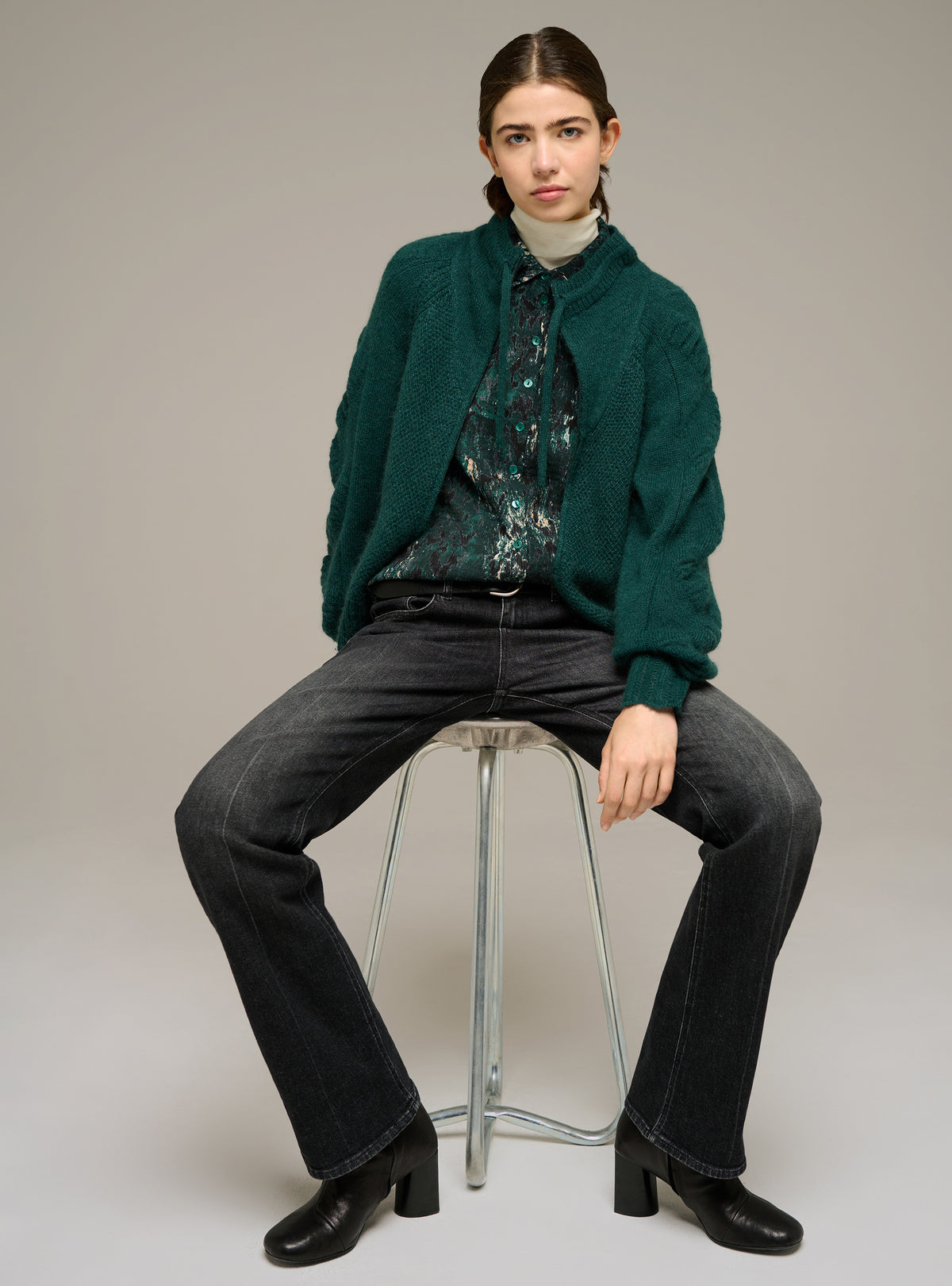 Cardigan zippé col montant manches longues