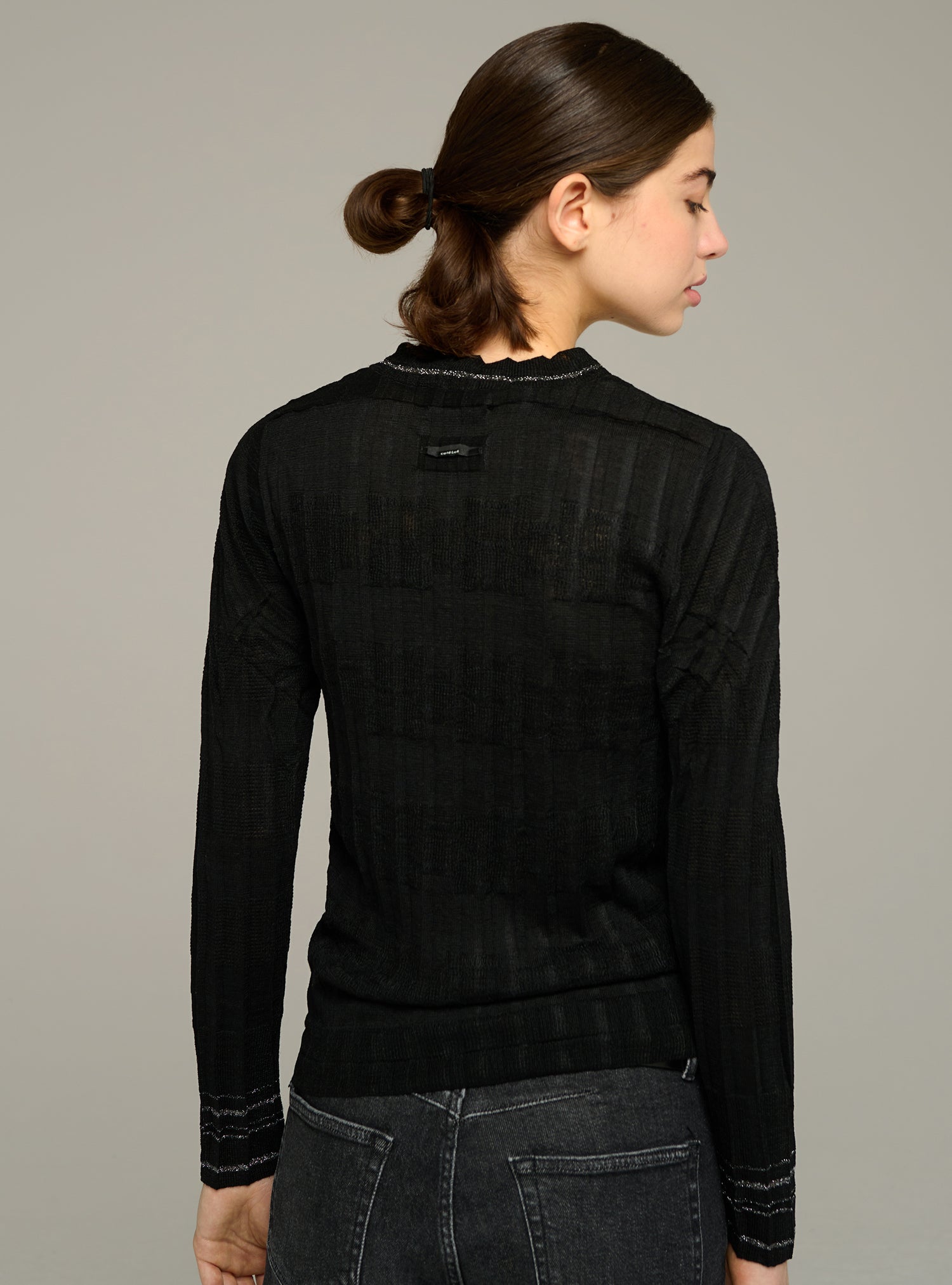 Pull plissé col rond ajusté manches longues