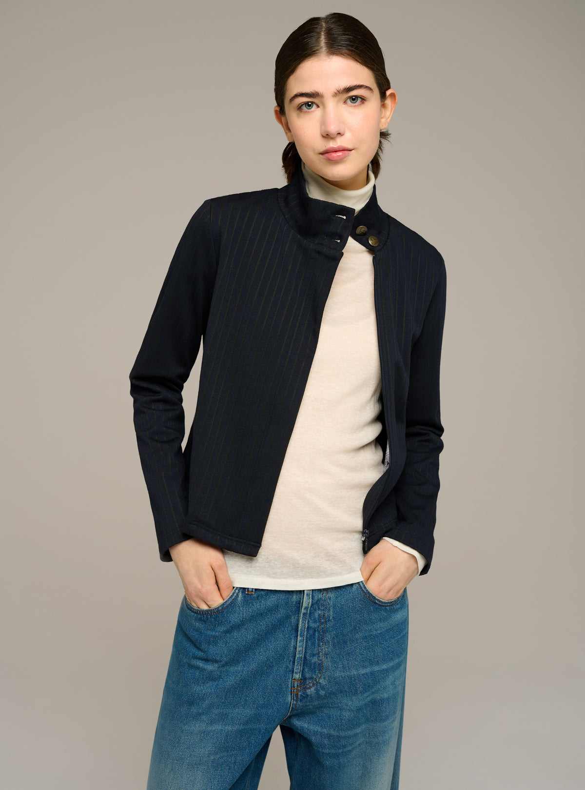 Veste courte ajustée en maille