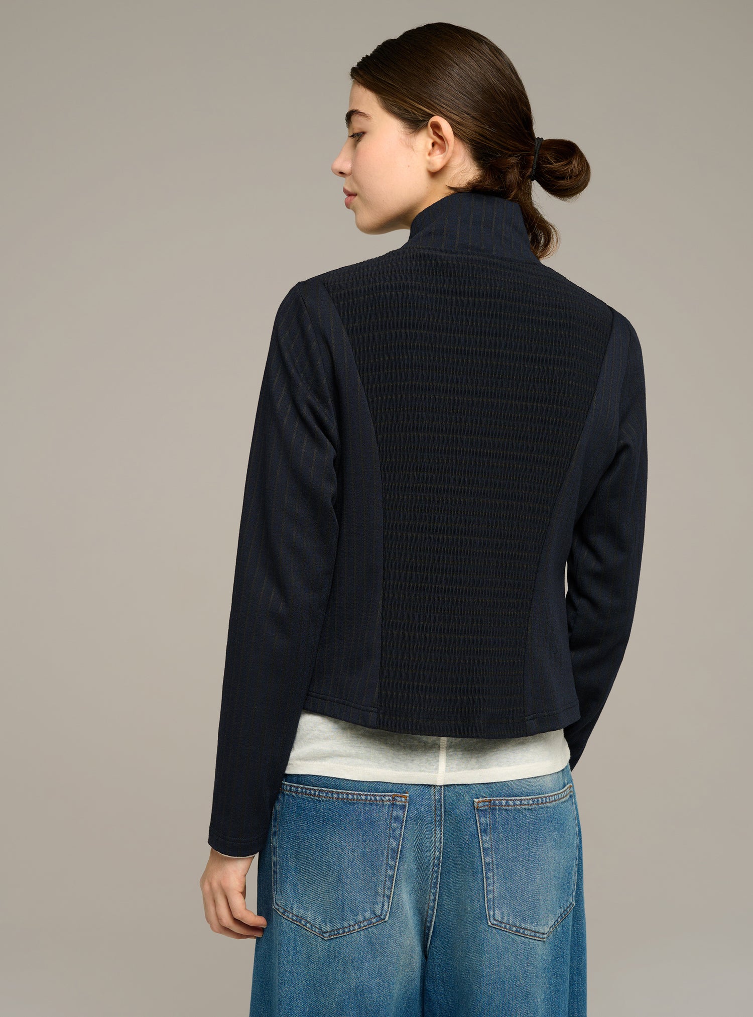 Veste courte ajustée en maille