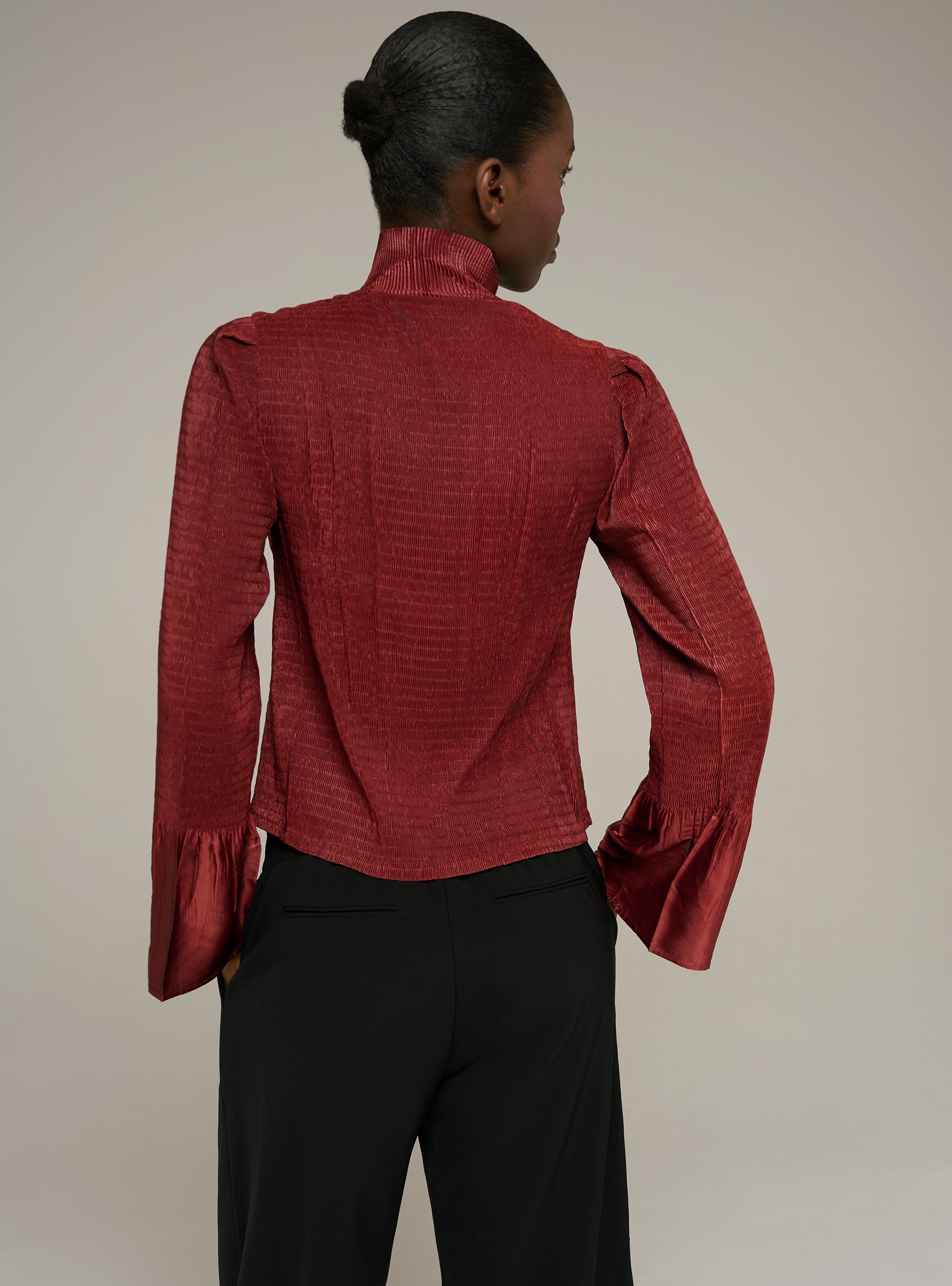 Cotélac chemise ajustée manches longues plissée