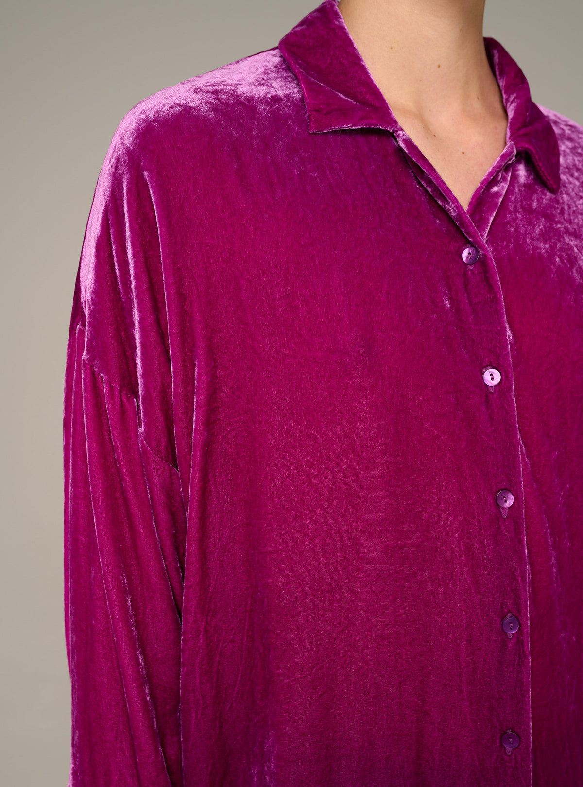 Cotélac chemise oversize manches longues en velours de viscose